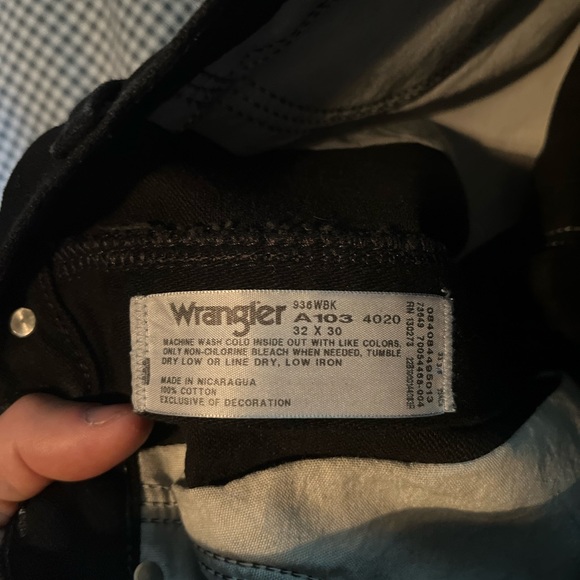 WORN TWICE, NO LONGER FIT - Picture 4 of 5